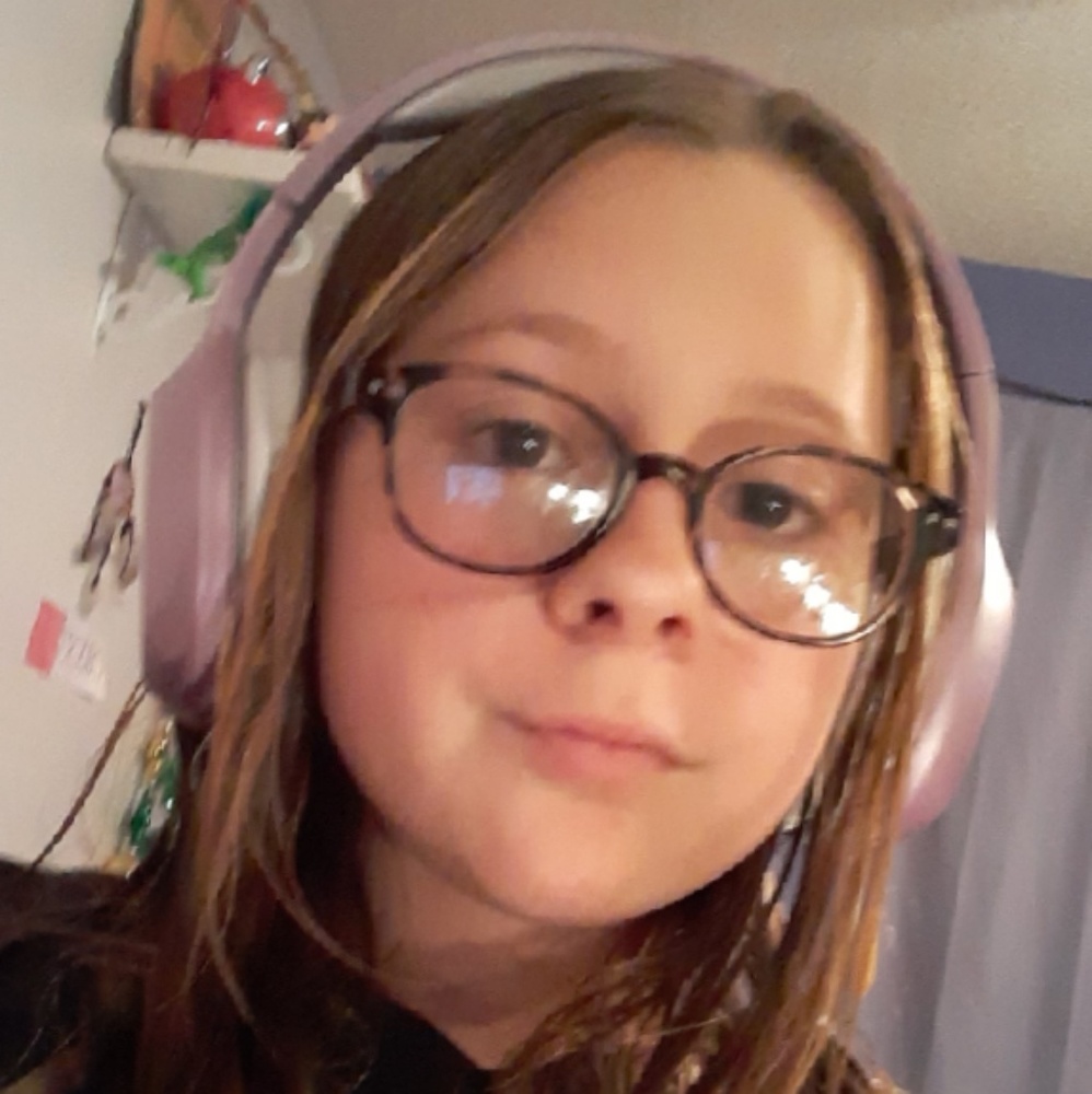 Meet your Posher, Jazalyn